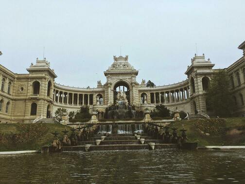 Fontaine du parc Longchamp